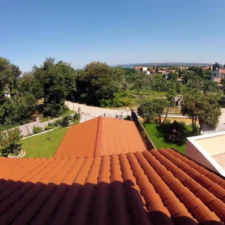 Anita 4* Pula