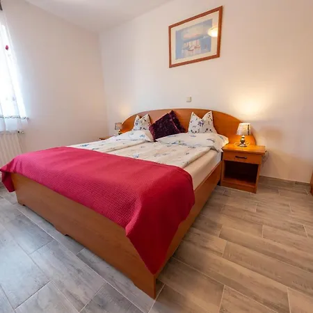 Anita 4* Pula