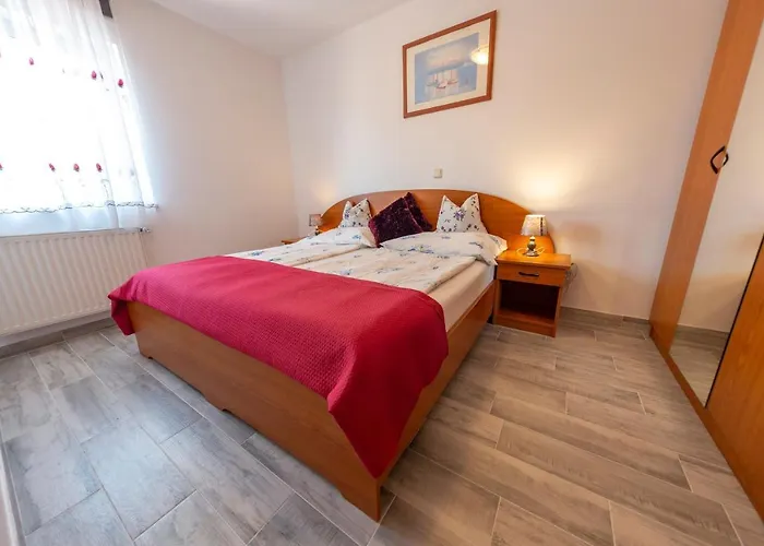 Anita 4* Pula