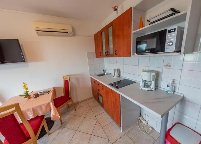 Anita Gostinjska kuća 4*